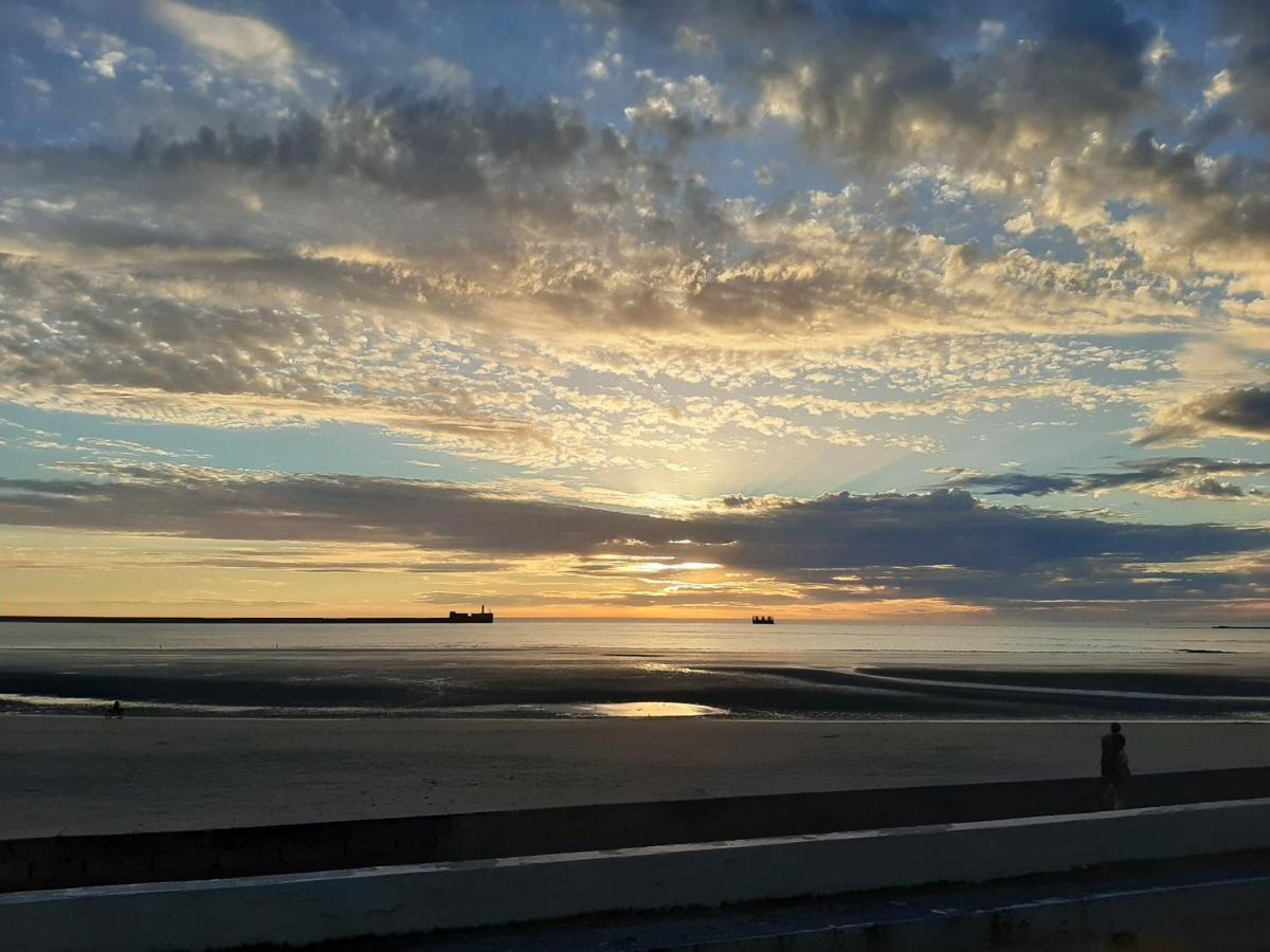 Superbe Appartement Avec Terasse Face A La Mer Boulogne-sur-Mer Eksteriør bilde